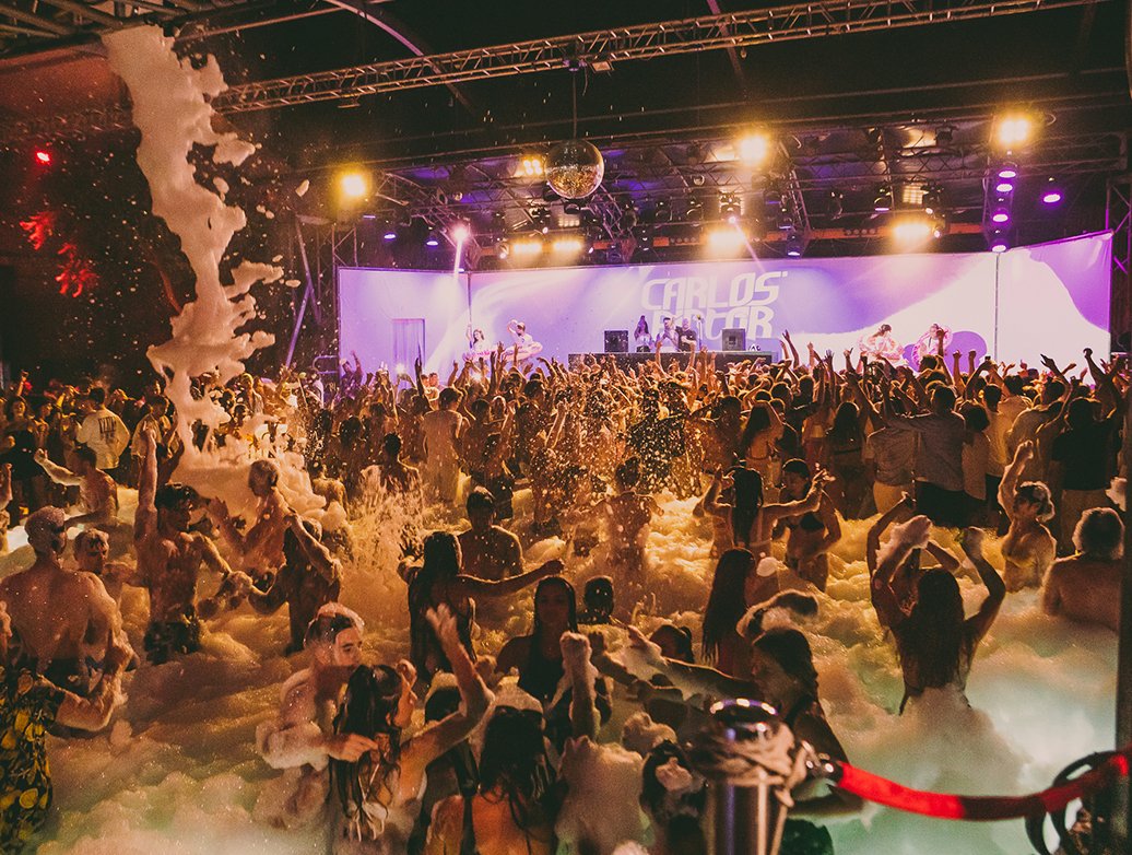 flirt foam party aria complex